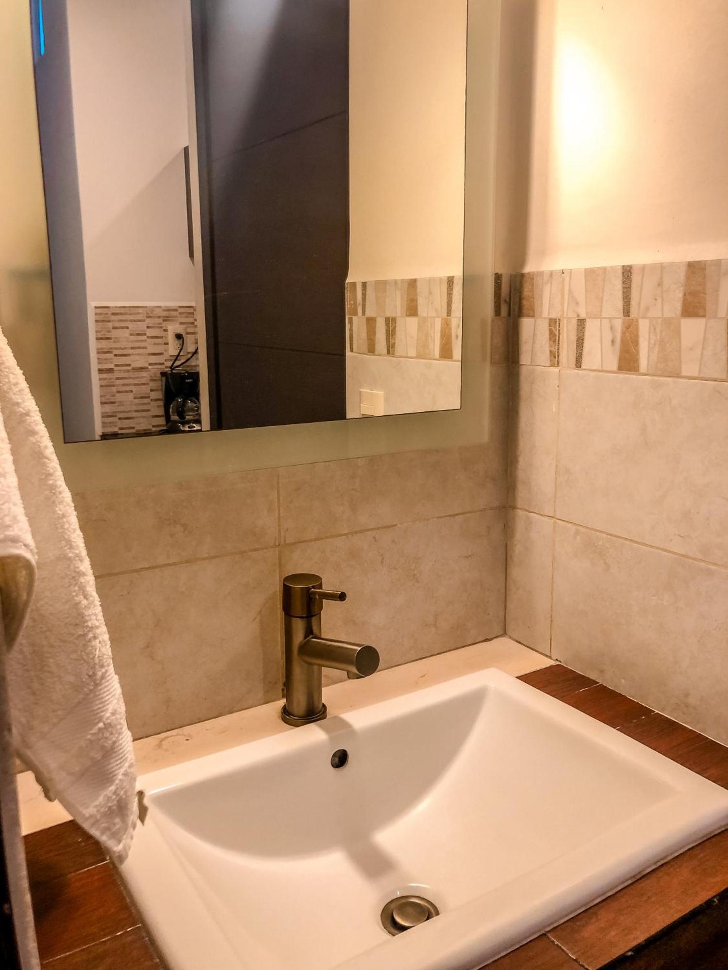 Suites Hamburgo Mexico City Ngoại thất bức ảnh
